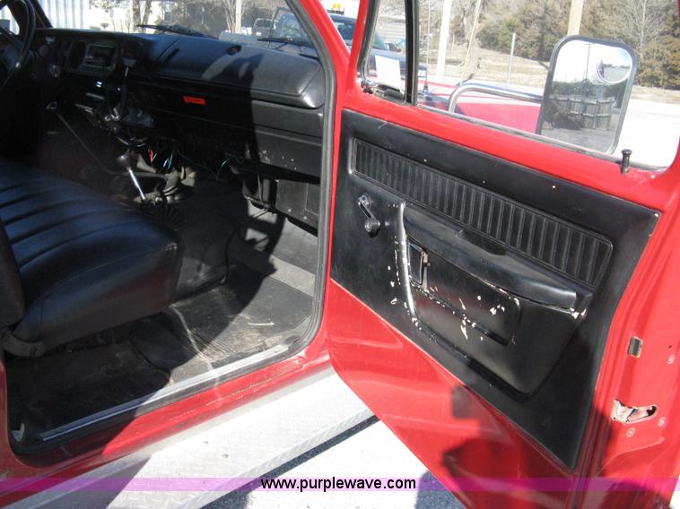 image for item A6037 1976 Dodge W20 Custom 200 firetruck