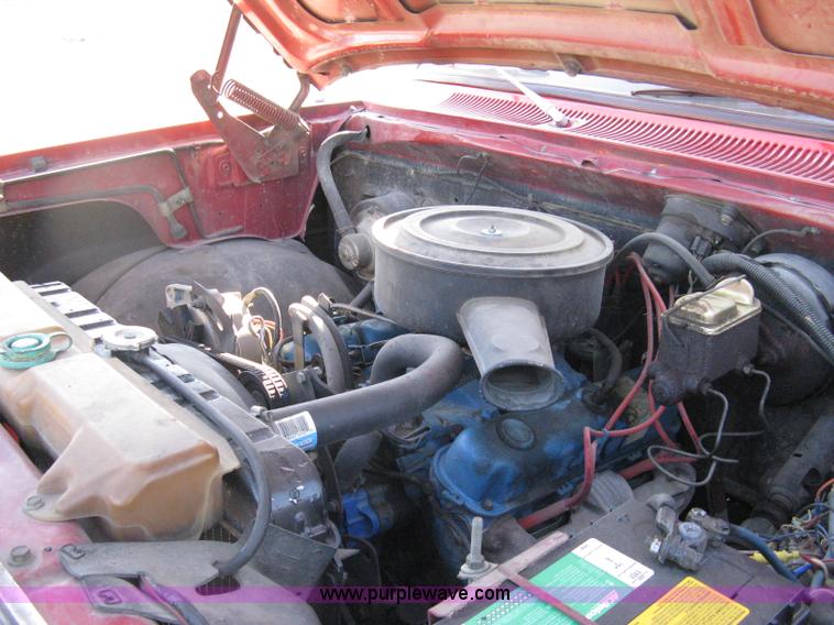 image for item A6037 1976 Dodge W20 Custom 200 firetruck