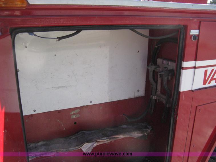 image for item A6037 1976 Dodge W20 Custom 200 firetruck