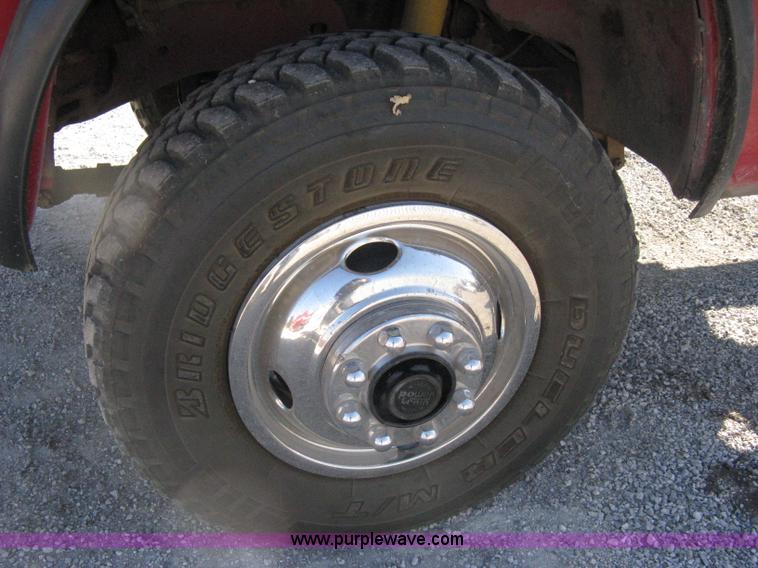 image for item A6038 1972 Dodge 300 firetruck cab and chassis