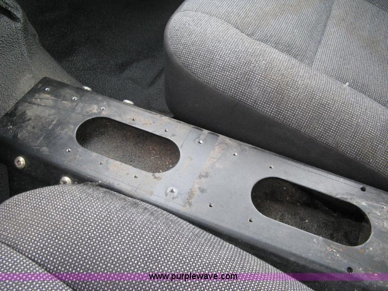 image for item A6049 2005 Ford Crown Victoria Police Interceptor