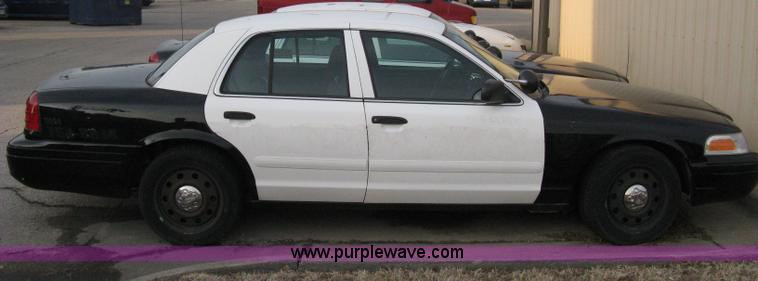 image for item A6050 2007 Ford Crown Victoria Police Interceptor