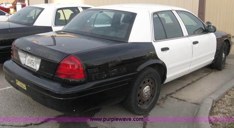 image for item A6050 2007 Ford Crown Victoria Police Interceptor