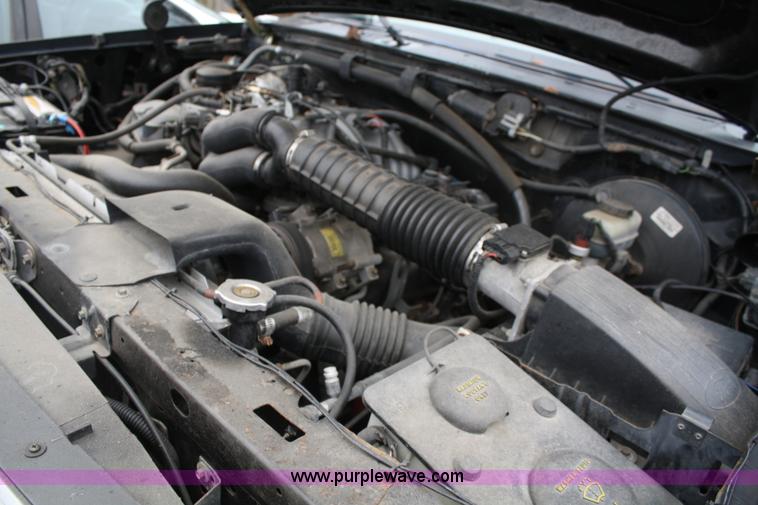 image for item A6619 1996 Ford Bronco SUV