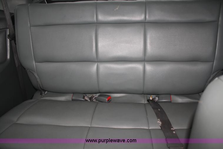 image for item A6621 2002 Honda Odyssey EX mini van