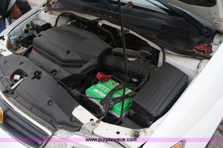 image for item A6621 2002 Honda Odyssey EX mini van