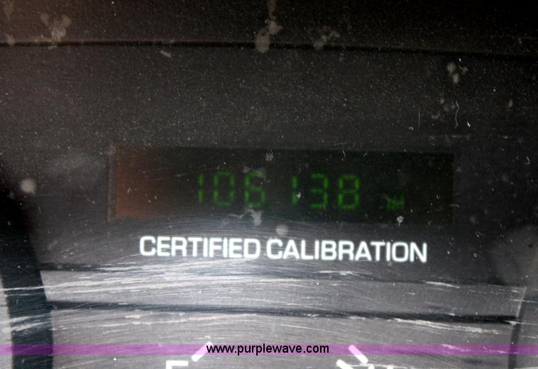 image for item A6639 2007 Ford Crown Victoria Police Interceptor