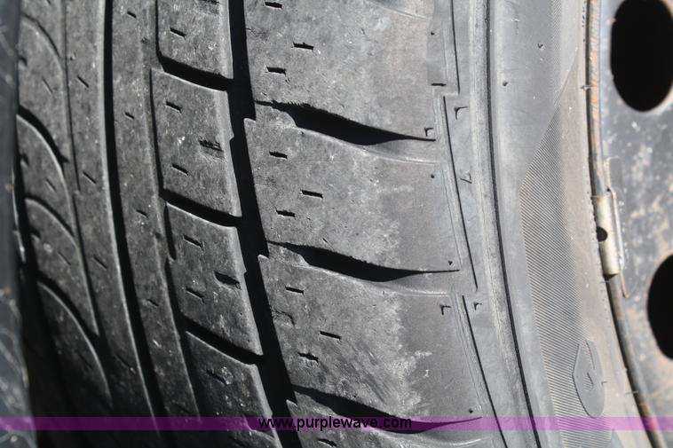 image for item A6639 2007 Ford Crown Victoria Police Interceptor