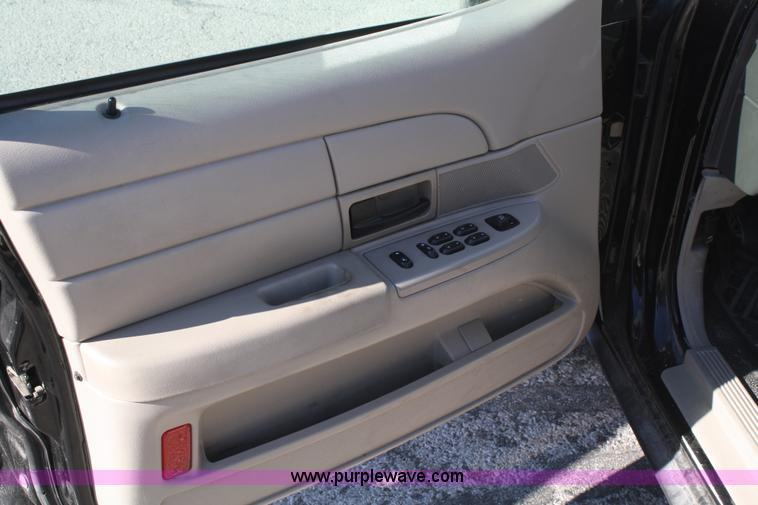 image for item A6640 2007 Ford Crown Victoria Police Interceptor