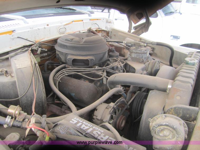 image for item B5571 1974 Ford F250 Custom pickup truck