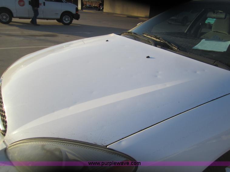 image for item B5593 2000 Ford Taurus SE