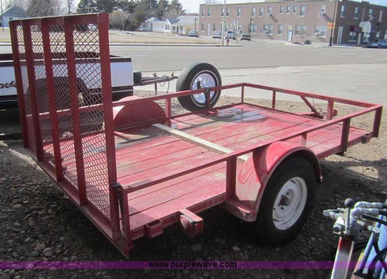 image for item B5612 1997 10' x 6.5' trailer