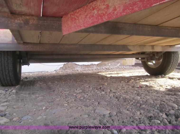 image for item B5612 1997 10' x 6.5' trailer