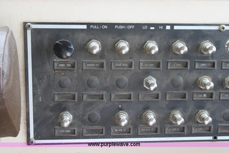 image for item B8839 1996 Blue Bird TC2000 school bus