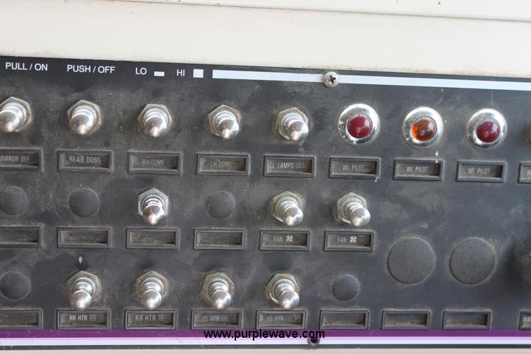 image for item B8839 1996 Blue Bird TC2000 school bus