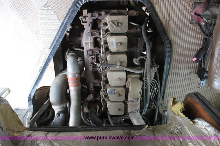 image for item B8839 1996 Blue Bird TC2000 school bus