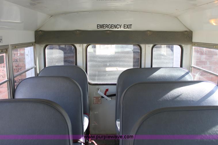 image for item B8840 1994 Ford E350 Collins school bus