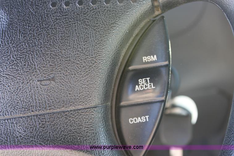 image for item B8846 2002 Ford Ranger Supercab pickup truck