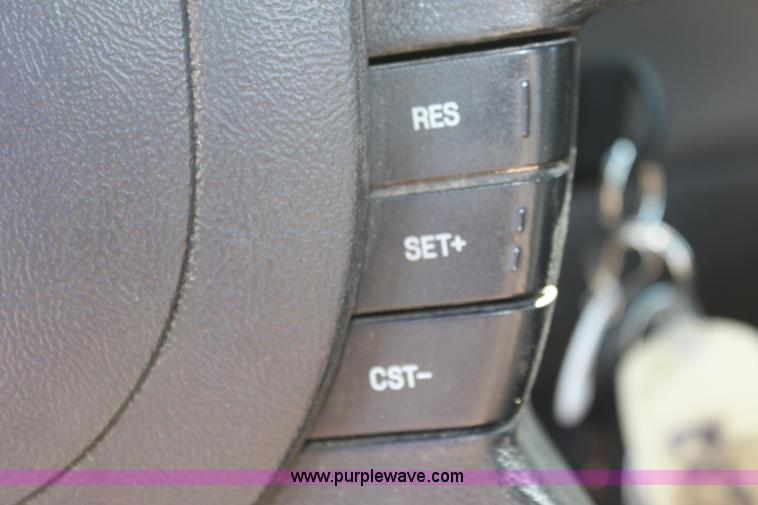 image for item B8850 2004 Ford Ranger Supercab pickup truck