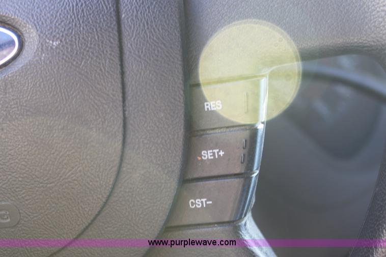 image for item B8851 2004 Ford Ranger Supercab pickup truck