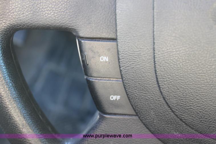 image for item B8851 2004 Ford Ranger Supercab pickup truck