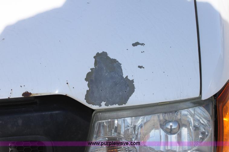 image for item B8851 2004 Ford Ranger Supercab pickup truck