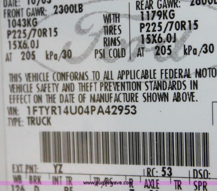 image for item B8851 2004 Ford Ranger Supercab pickup truck