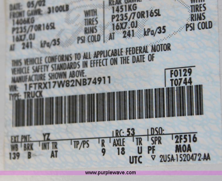 image for item B8852 2002 Ford F150 XL Supercab pickup truck