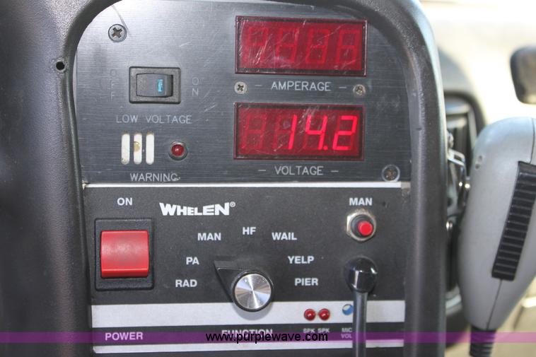 image for item B8855 2008 Chevrolet Kodiak C4500 ambulance