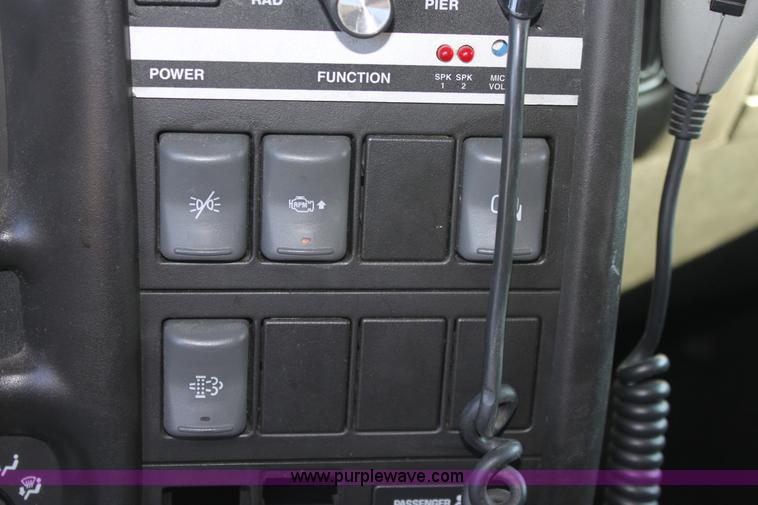 image for item B8855 2008 Chevrolet Kodiak C4500 ambulance