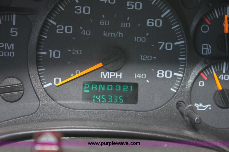 image for item B8855 2008 Chevrolet Kodiak C4500 ambulance