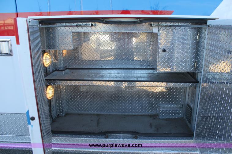 image for item B8855 2008 Chevrolet Kodiak C4500 ambulance