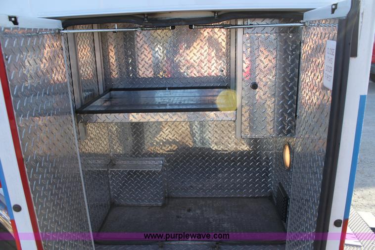 image for item B8855 2008 Chevrolet Kodiak C4500 ambulance