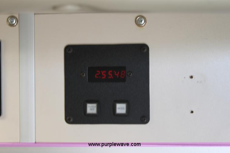 image for item B8855 2008 Chevrolet Kodiak C4500 ambulance