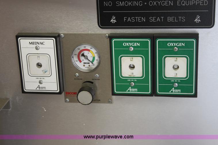 image for item B8855 2008 Chevrolet Kodiak C4500 ambulance