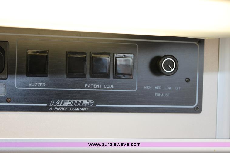 image for item B8855 2008 Chevrolet Kodiak C4500 ambulance