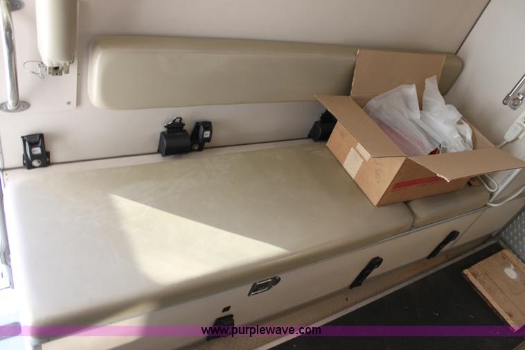 image for item B8855 2008 Chevrolet Kodiak C4500 ambulance