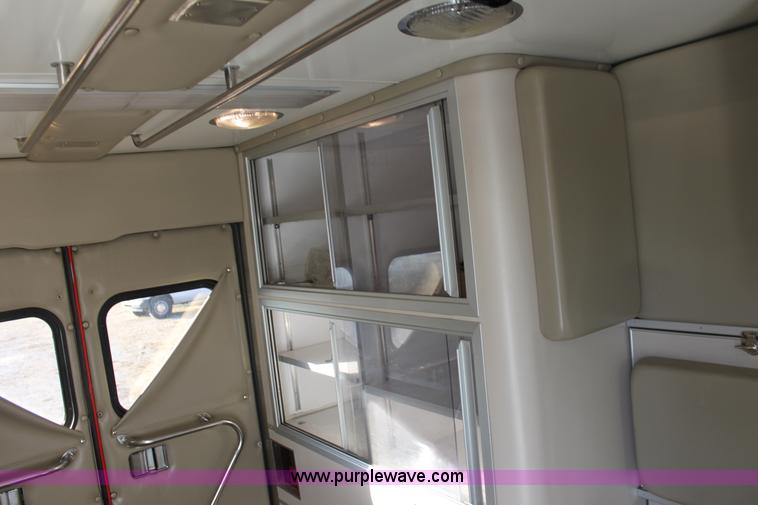image for item B8855 2008 Chevrolet Kodiak C4500 ambulance