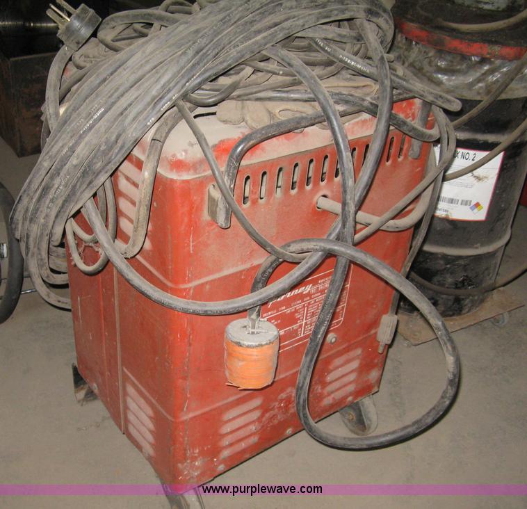 Forney C5BT arc welder in Derby, KS Item B9711 sold Purple Wave