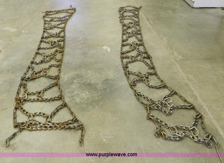 image for item D8695 1979 John Deere 950 tractor