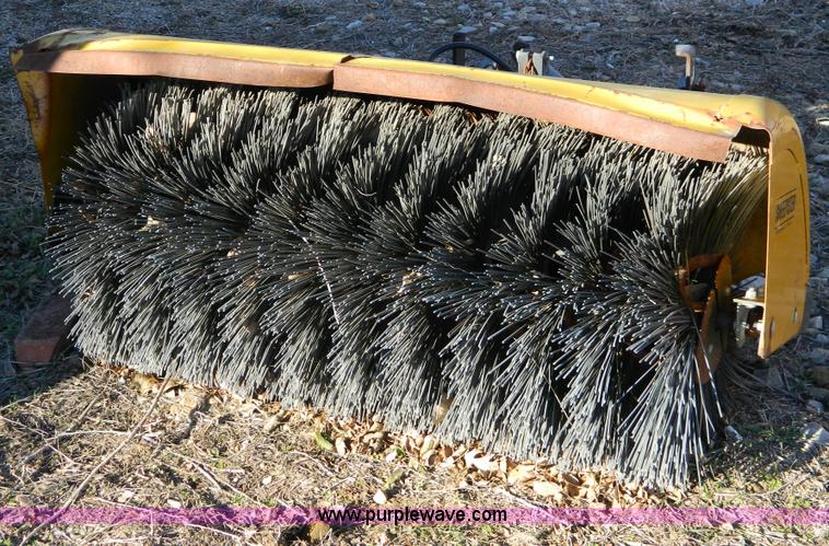 image for item E9338 Sweepster 4800 broom