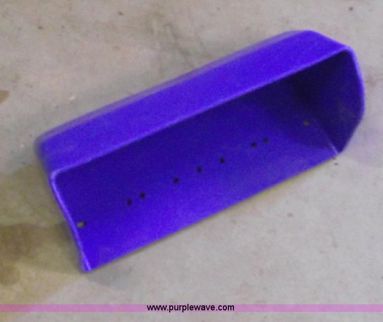 image for item E9523 (40) Tapco elevator buckets