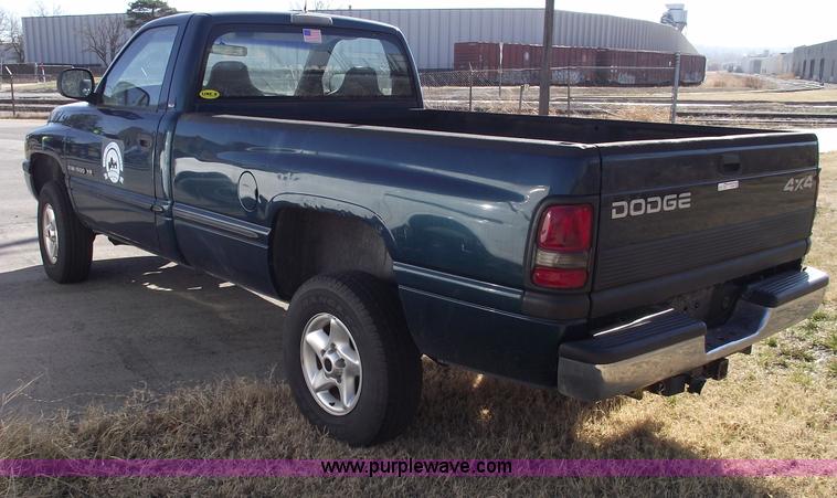 image for item E9541 1998 Dodge 1500 Laramie SLT 4x4 pickup truck