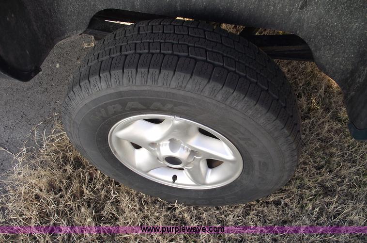 image for item E9541 1998 Dodge 1500 Laramie SLT 4x4 pickup truck