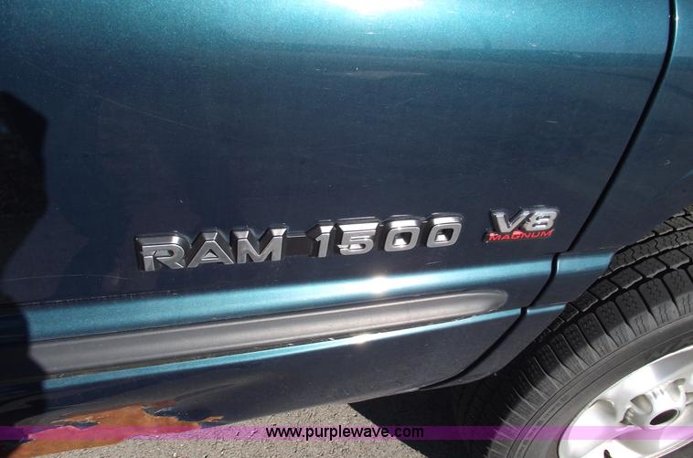 image for item E9541 1998 Dodge 1500 Laramie SLT 4x4 pickup truck