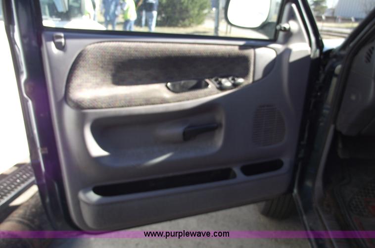 image for item E9541 1998 Dodge 1500 Laramie SLT 4x4 pickup truck