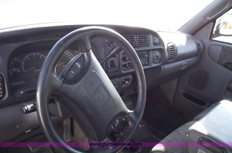 image for item E9541 1998 Dodge 1500 Laramie SLT 4x4 pickup truck