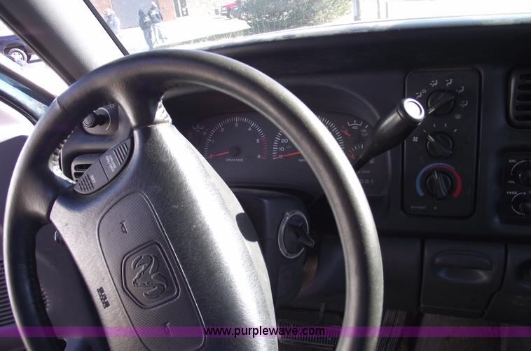 image for item E9541 1998 Dodge 1500 Laramie SLT 4x4 pickup truck