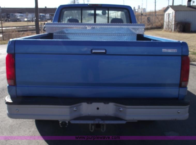 image for item E9542 1995 Ford F150 Eddie Bauer/XL