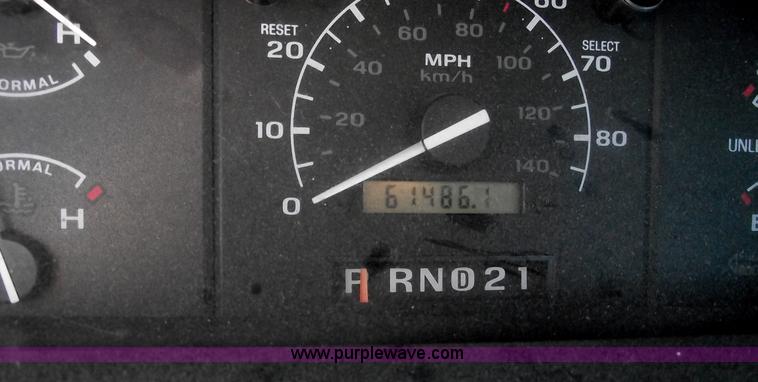 image for item E9542 1995 Ford F150 Eddie Bauer/XL